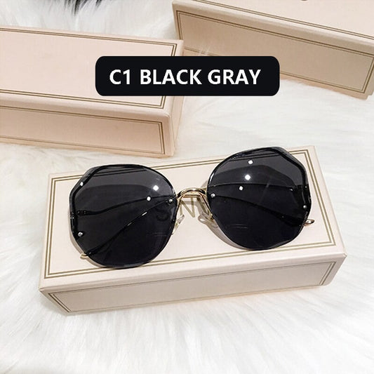 TRENDY OVERSIZED SQUARE SUNGLASSES