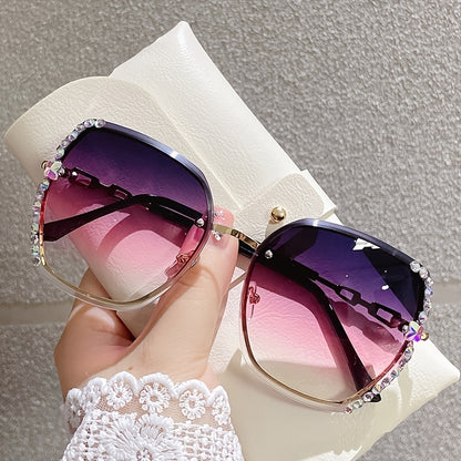 RHINESTONE DECOR RIMLESS FASHION SUNGLASSES