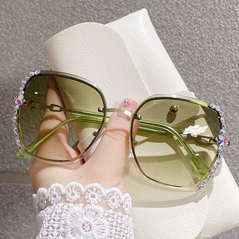 RHINESTONE DECOR RIMLESS FASHION SUNGLASSES